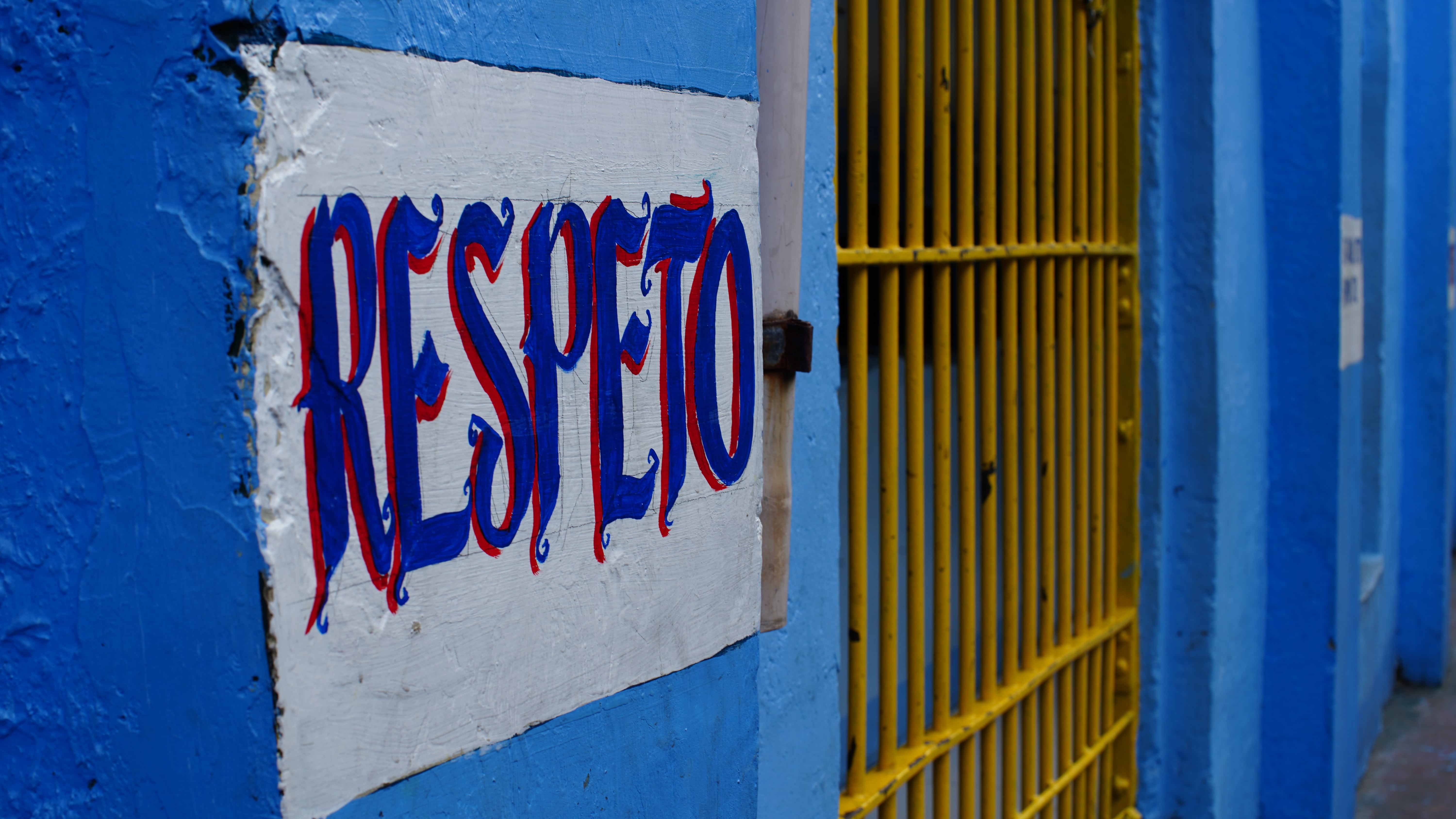 Prison wall with 'RESPETO' (Respect) sign